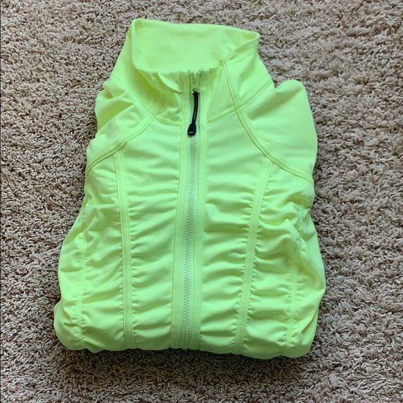Zella Jackets & Blazers - ZELLA zip up jacket!!